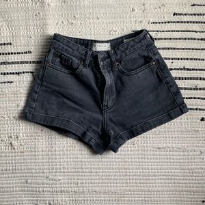pacsun size 22 black mom shorts